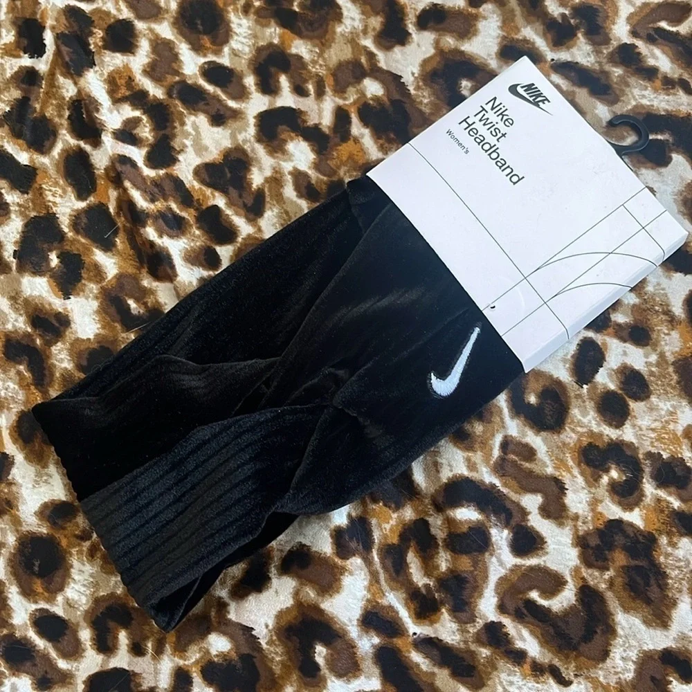 Brand New Nike Set of 3 Gym Workout Headbands Wraps Black Velvet Blue Hairbands